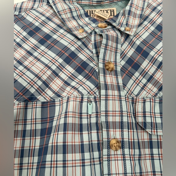 Duluth trading Company, short sleeve, button-down shirt. - Picture 2 of 9